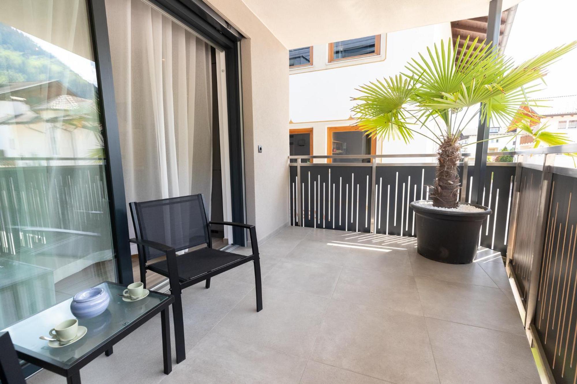 Ramoser Living Apartments San Martino In Passiria  Exteriör bild